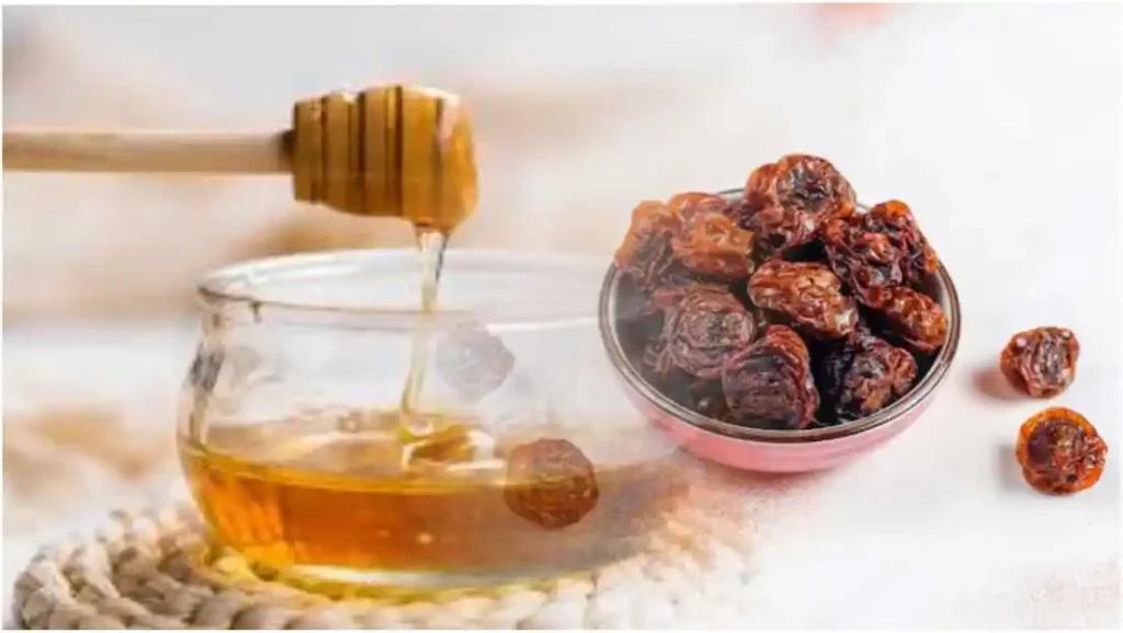 वजन बढ़ाने के लिए शहद और मुनक्का