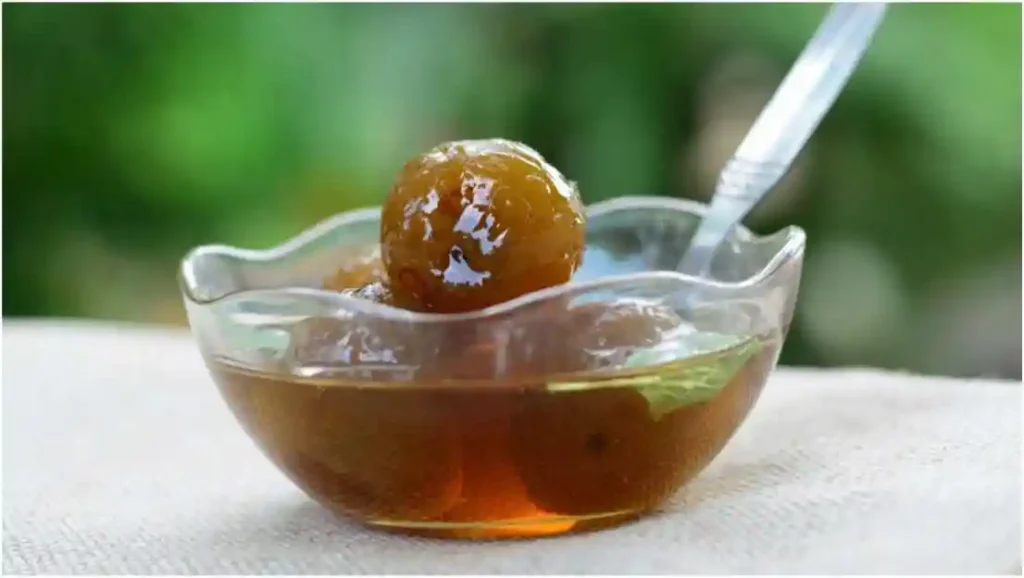Mixture of honey and amla